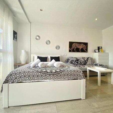 Riscal 6 By United Renters Apartman Alicante Kültér fotó
