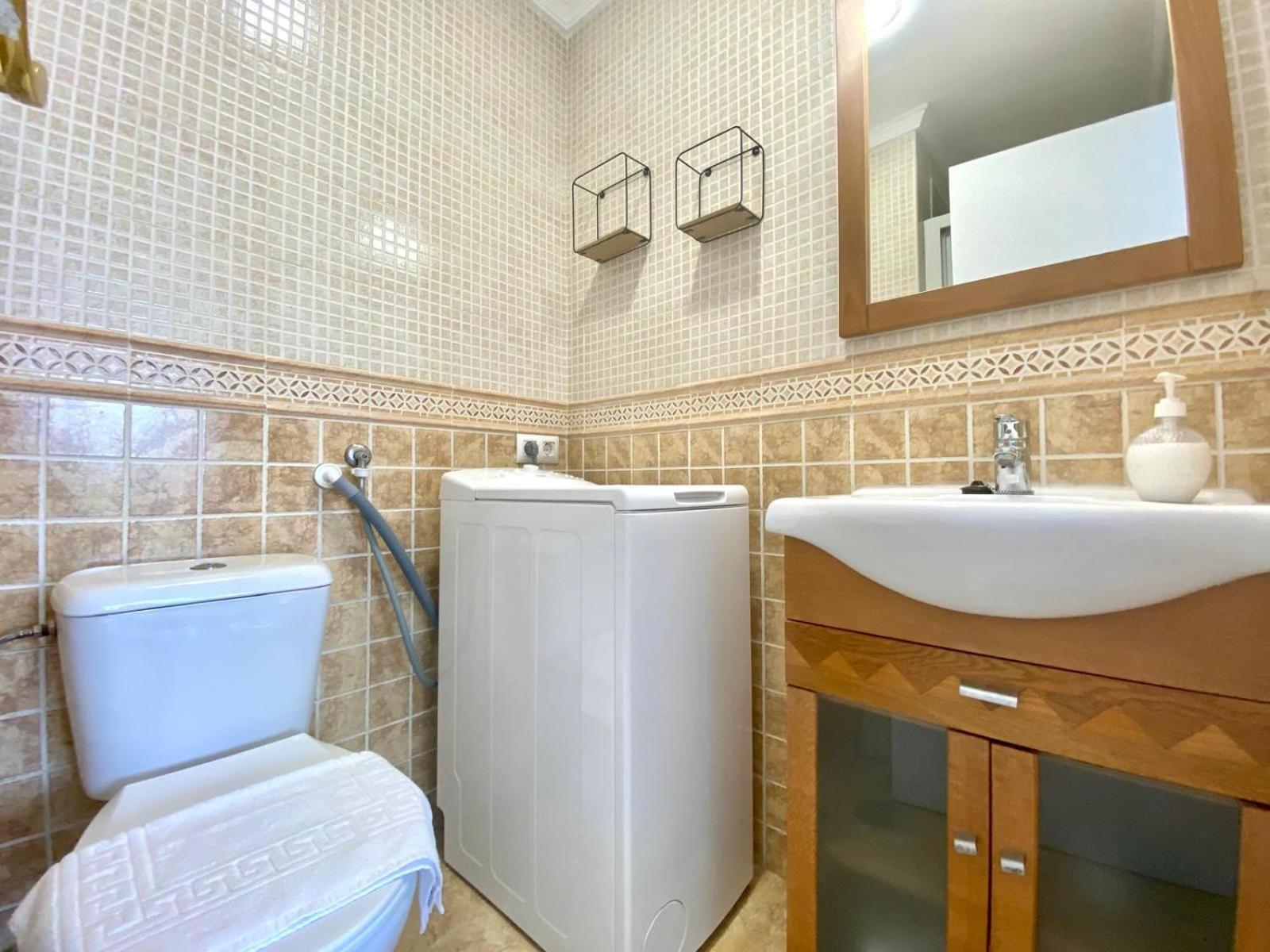 Riscal 6 By United Renters Apartman Alicante Kültér fotó